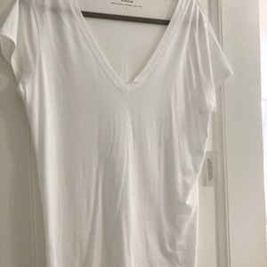Vince Classic V Neck T-Shirt (L)